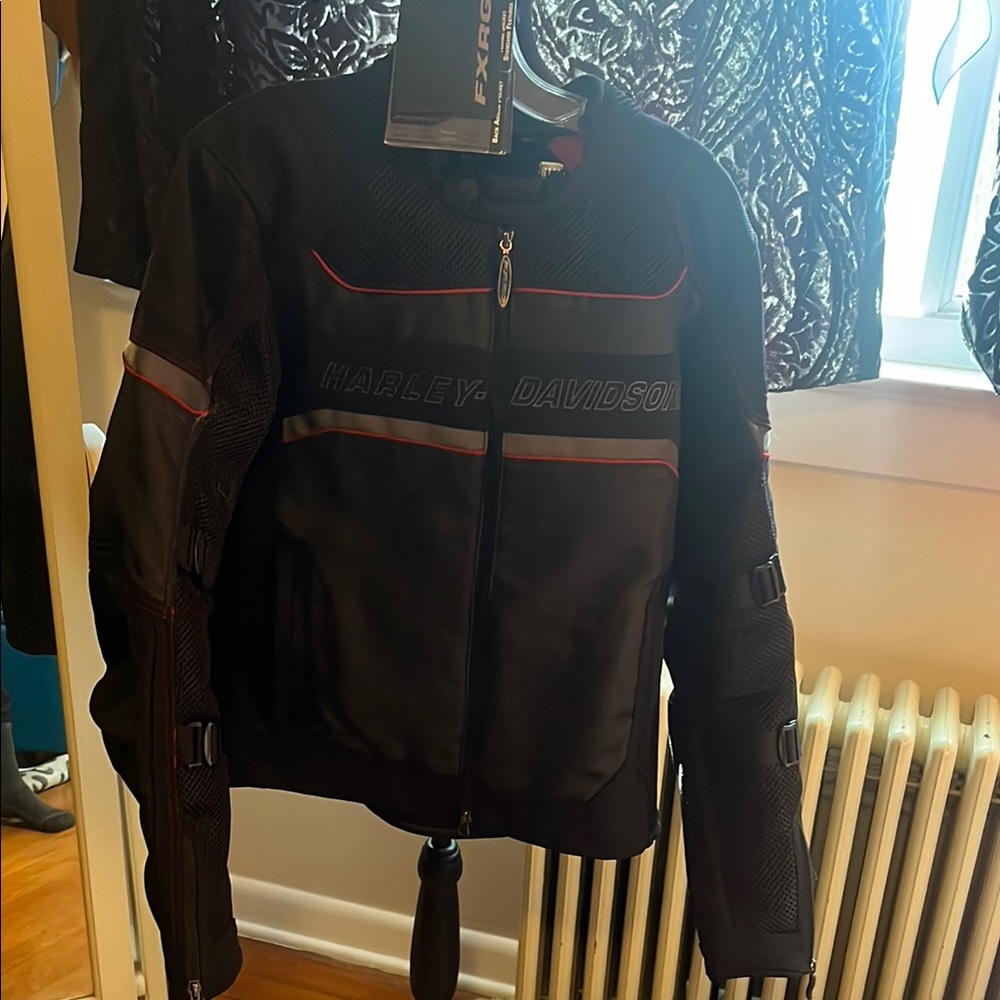 Harley-Davidson Black Jacket with Red Accents (Bin3)